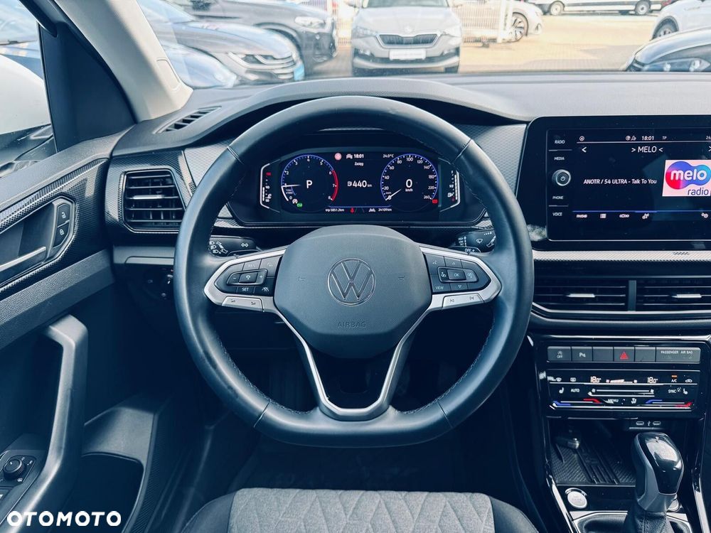 Volkswagen T-Cross - 20