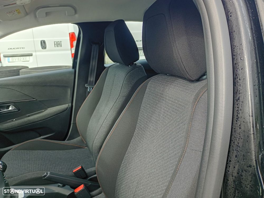 Peugeot 208 1.2 PureTech Active Pack - 16