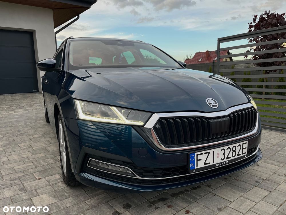 Skoda Octavia 2.0 TDI DSG Exclusive - 1