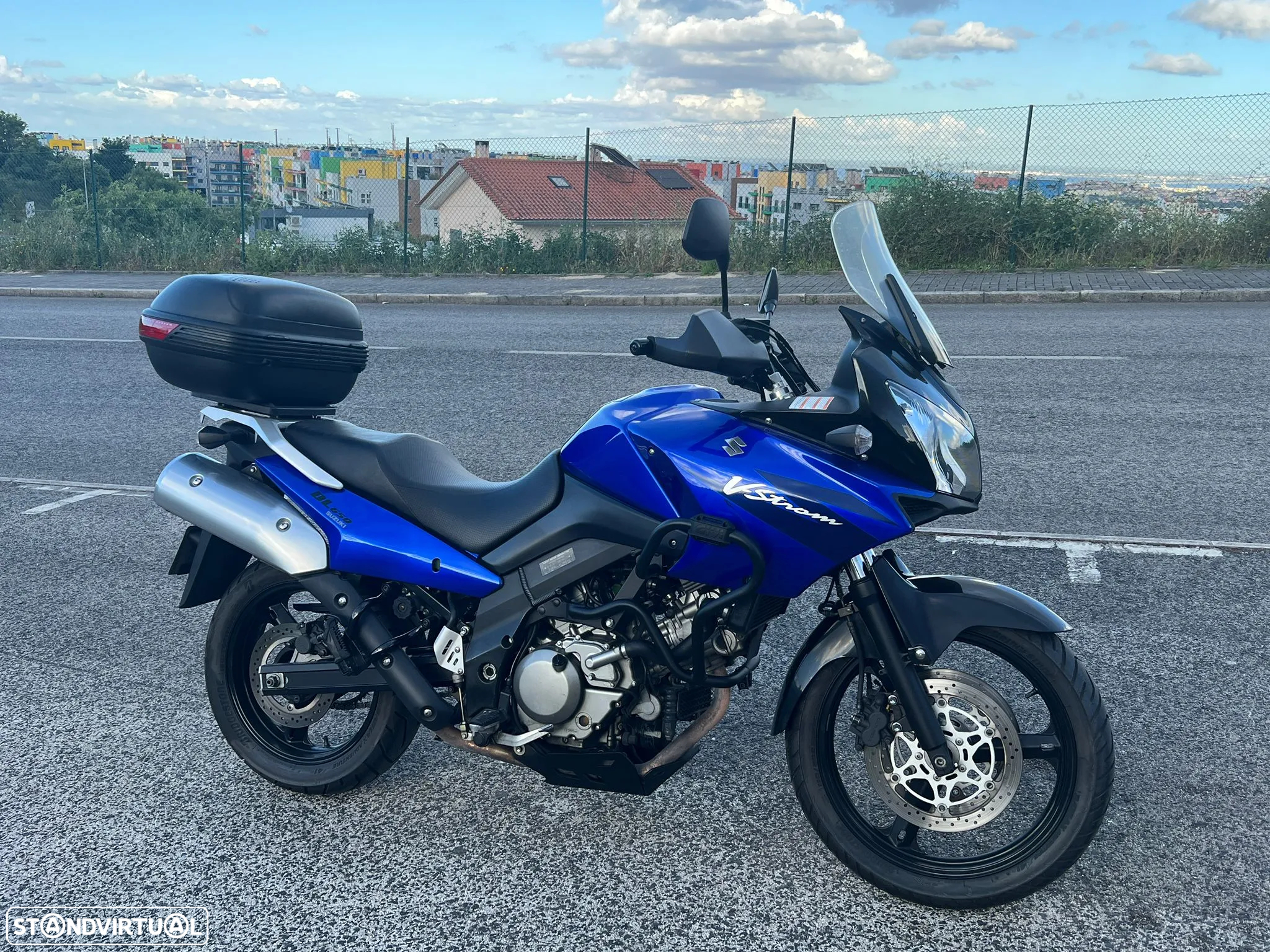 Suzuki DL - 4