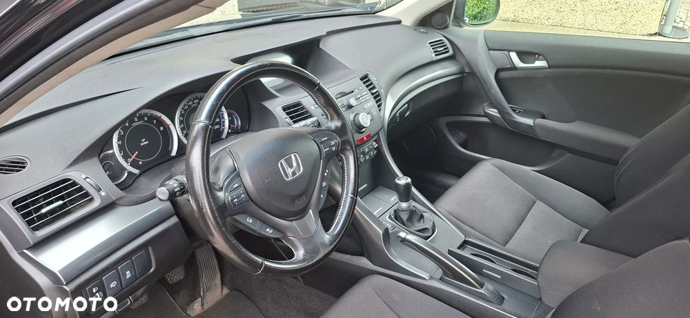 Honda Accord 2.0 Elegance - 12