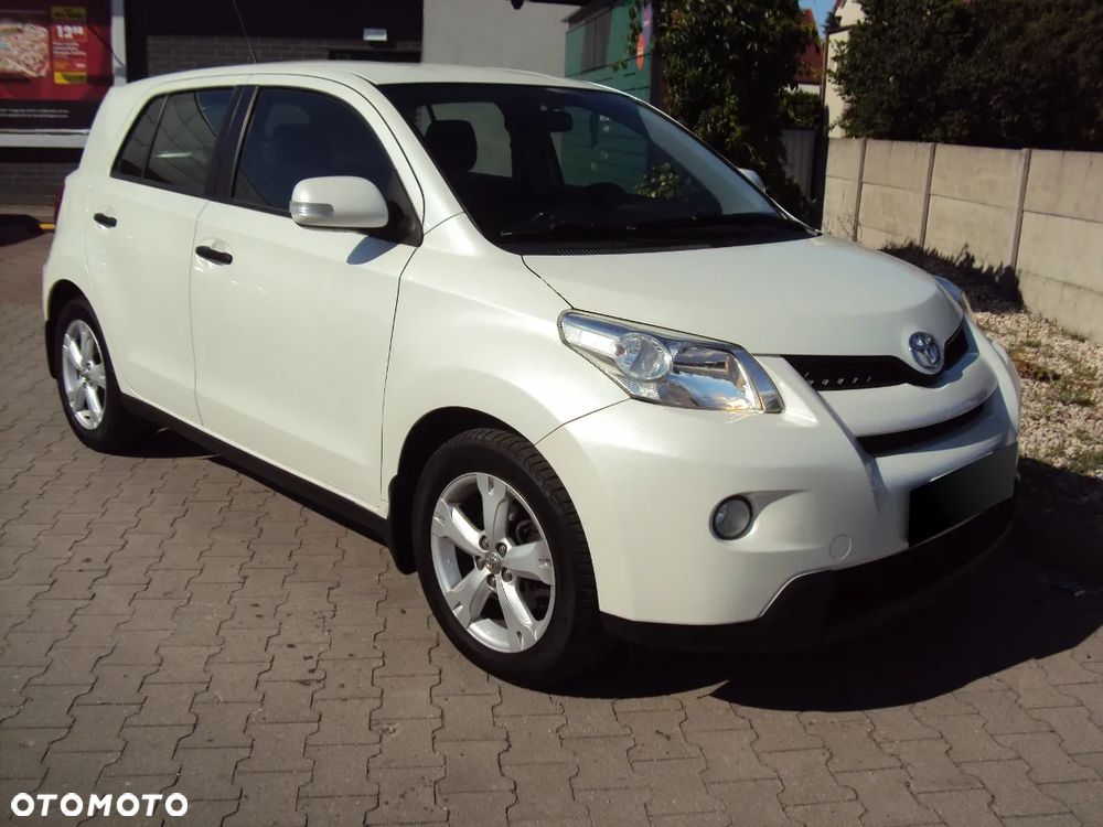 Toyota Urban Cruiser 1.33 Sol - 13