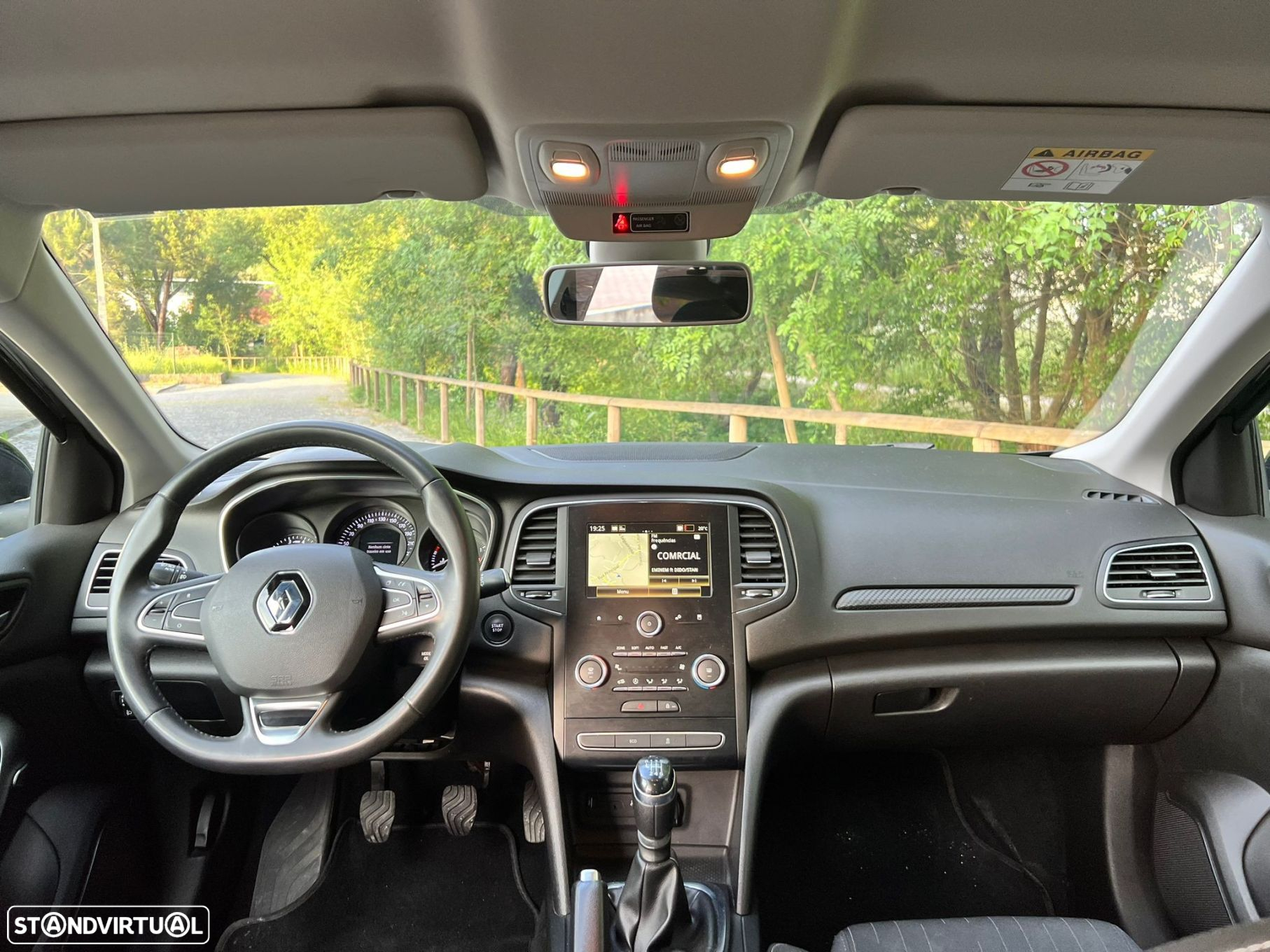 Renault Mégane Sport Tourer 1.3 TCe Limited - 15