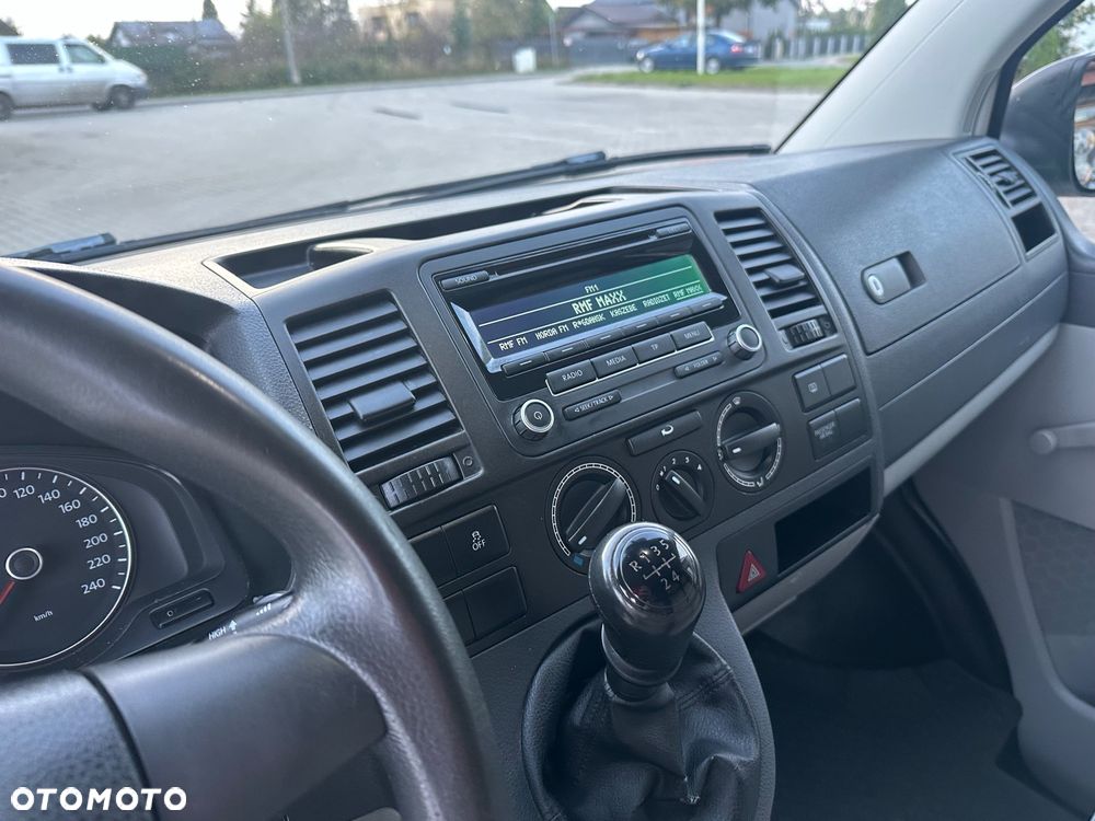 Volkswagen Transporter - 7