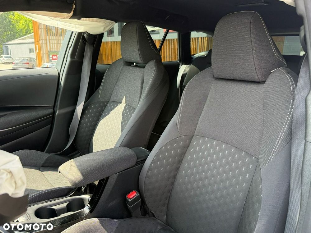 Toyota Corolla 2.0 Hybrid Comfort - 25