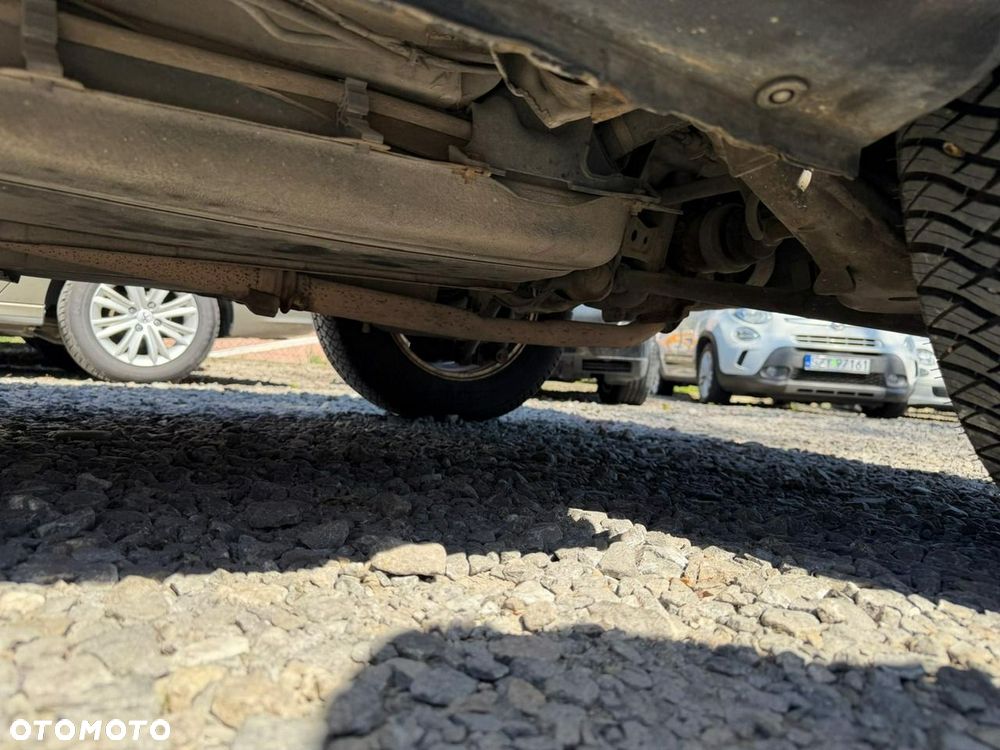 Toyota RAV4 - 13