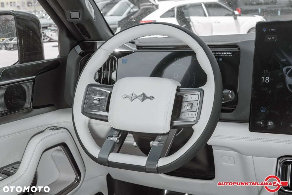 BYD Leopard 8 - 13