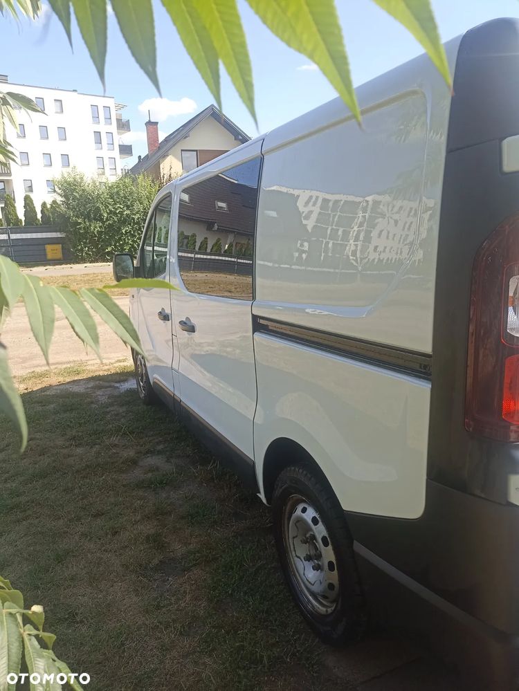 Renault Trafic 3 - 7