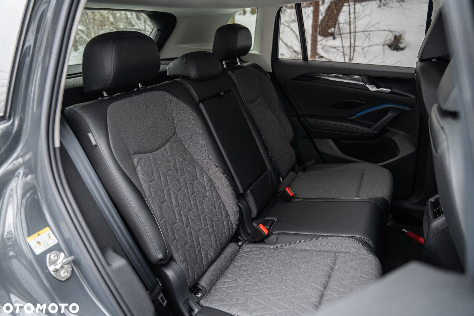 Volkswagen Tiguan - 22