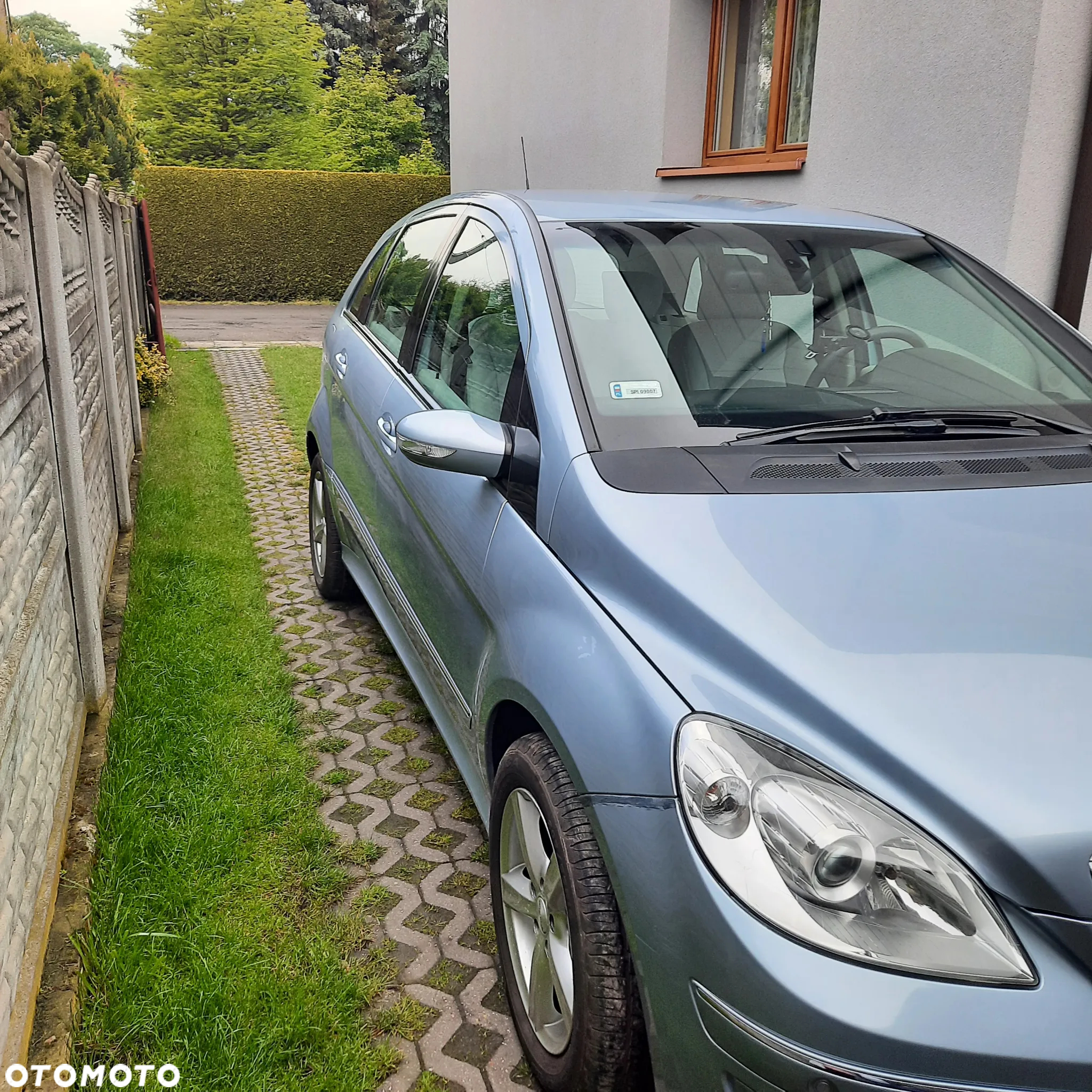 Mercedes-Benz Klasa B 200 - 2
