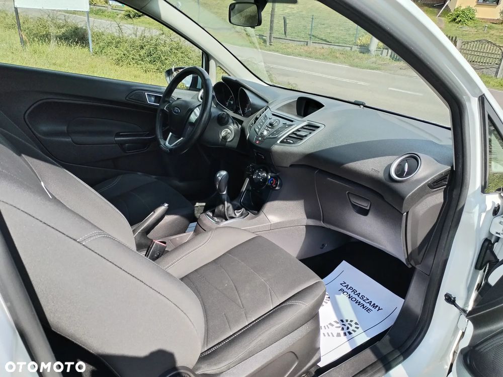 Ford Fiesta - 12