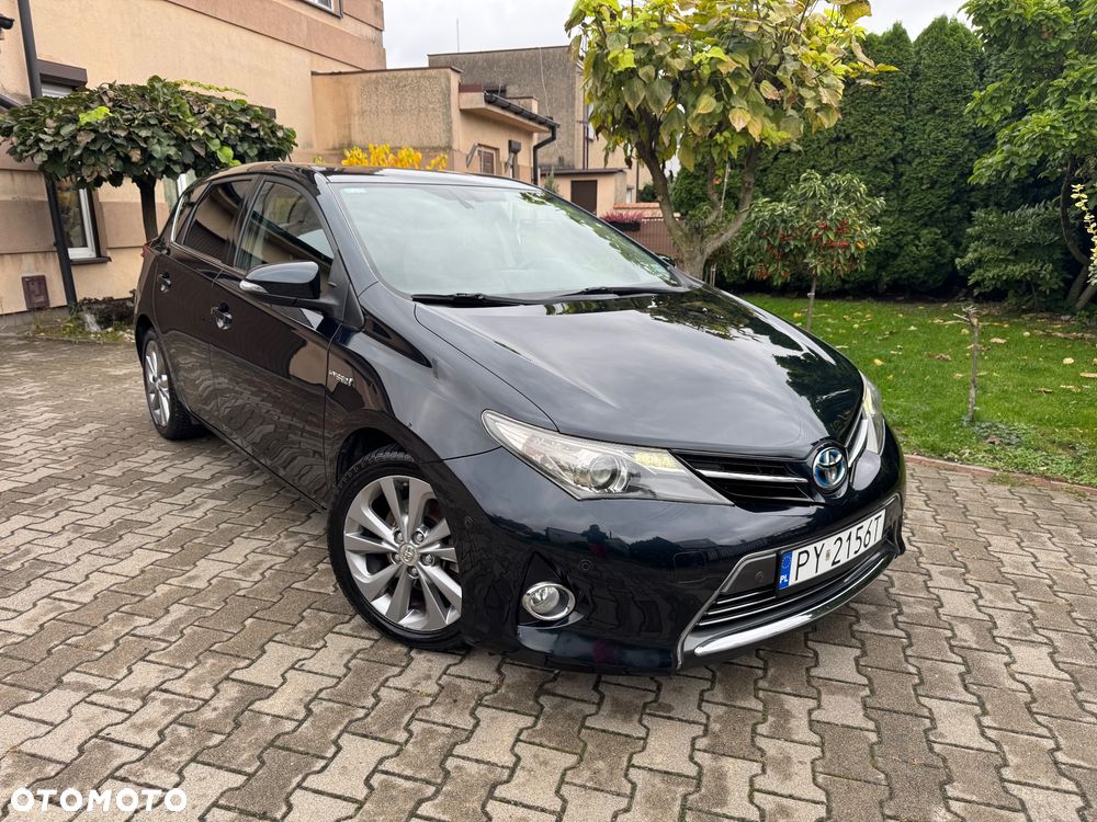 Toyota Auris 1.8 HSD Luna - 29
