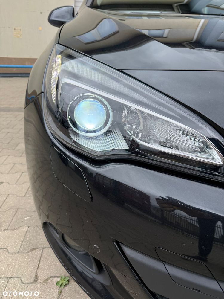 Opel Astra 1.6 Turbo Edition - 33
