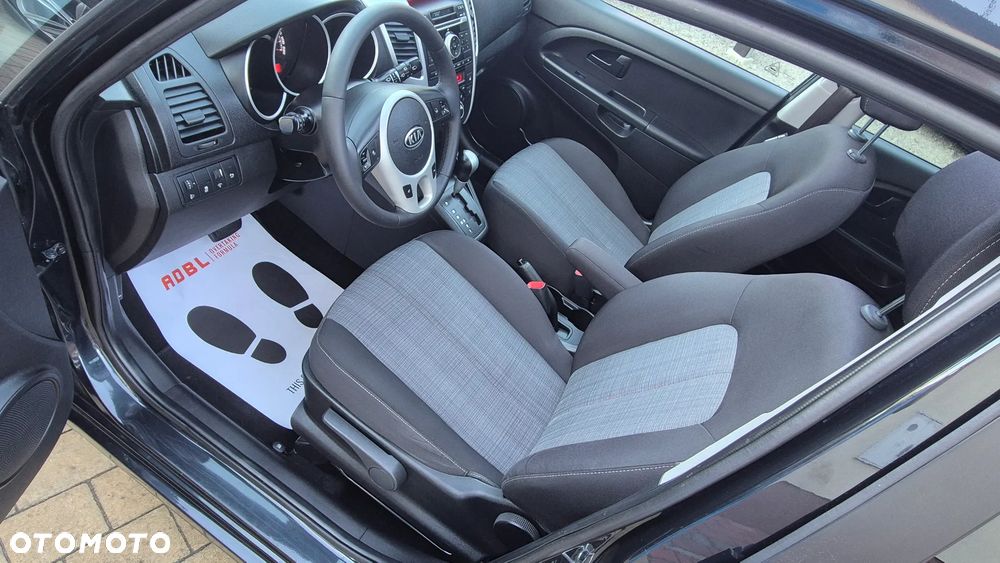 Kia Venga 1.6 CVVT Automatik Fifa World Cup Edition - 17
