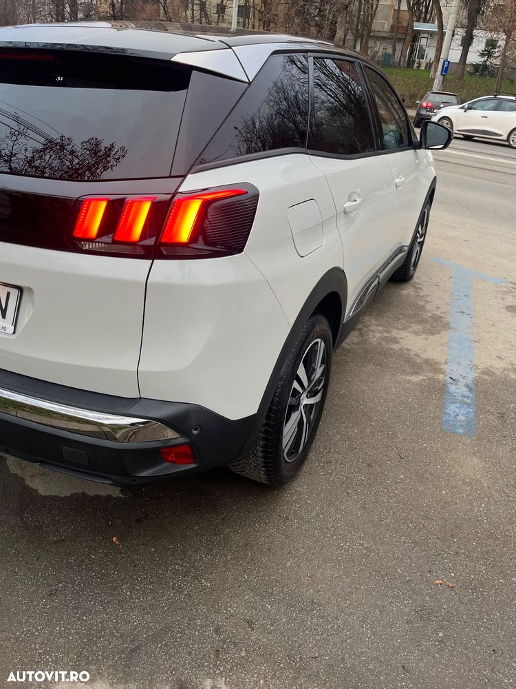 Peugeot 3008 PureTech 130 Stop & Start GPF EAT8 Allure - 2