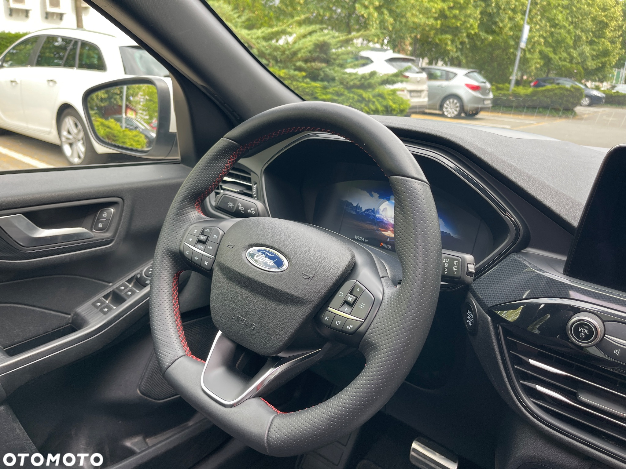 Ford Kuga 2.5 Duratec PHEV ST-LINE X - 31