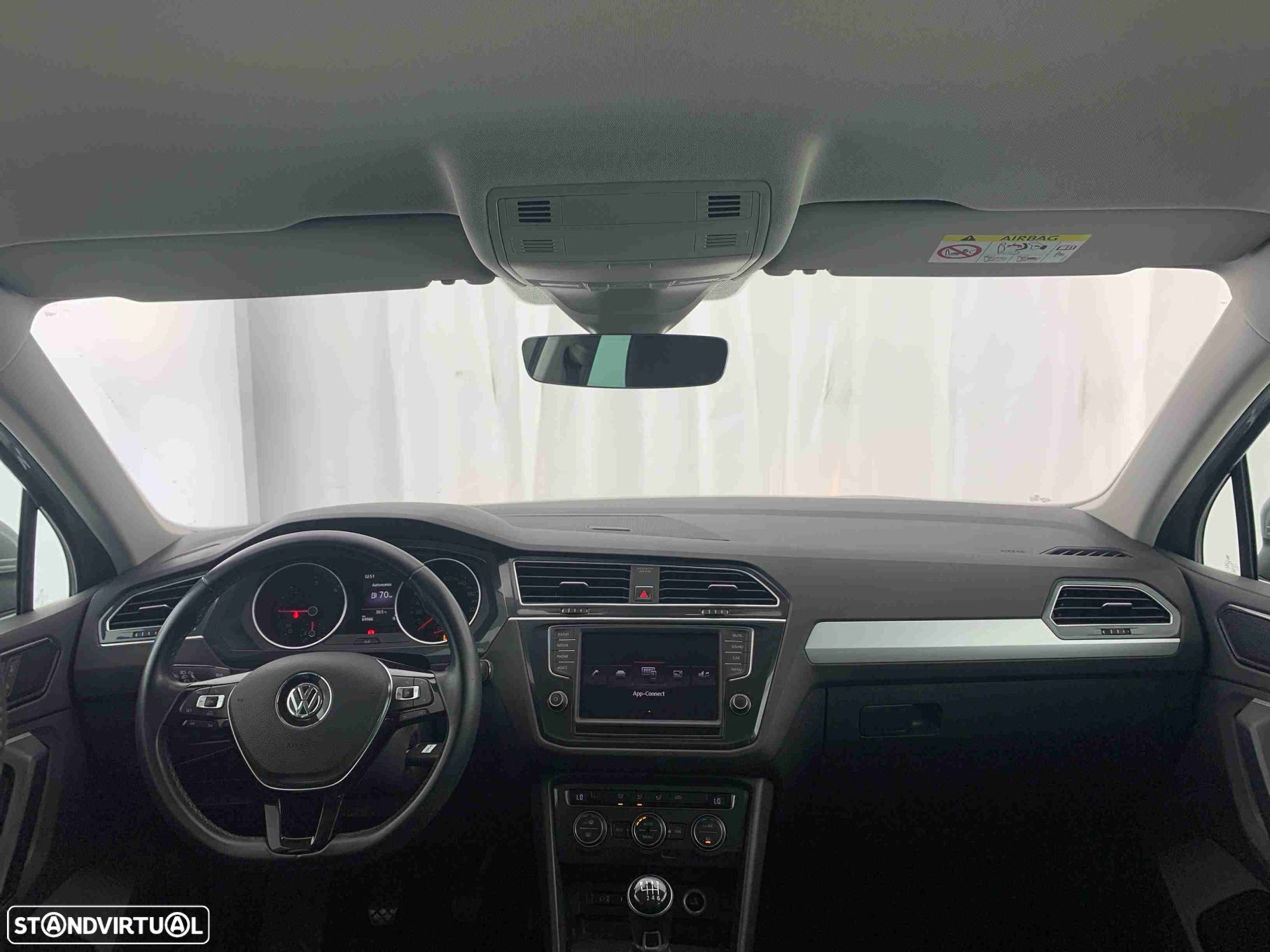 VW Tiguan 2.0 TDI Confortline - 13
