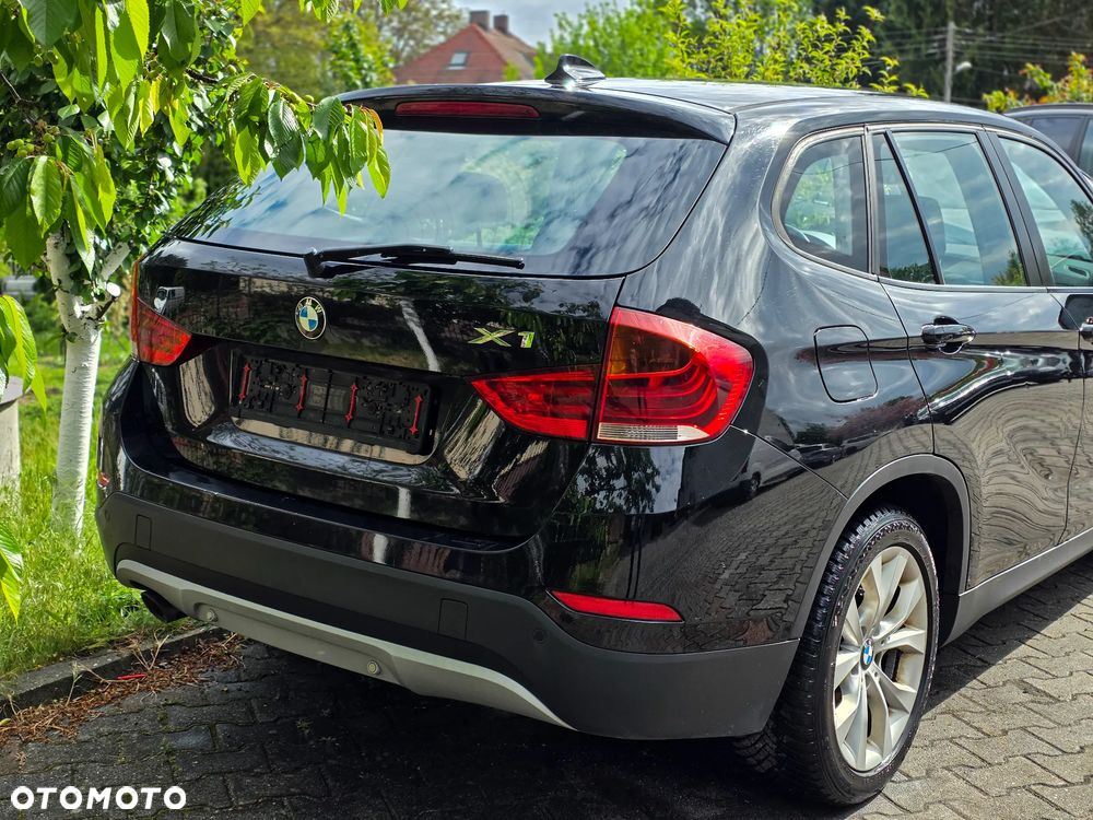 BMW X1 xDrive18d xLine - 4