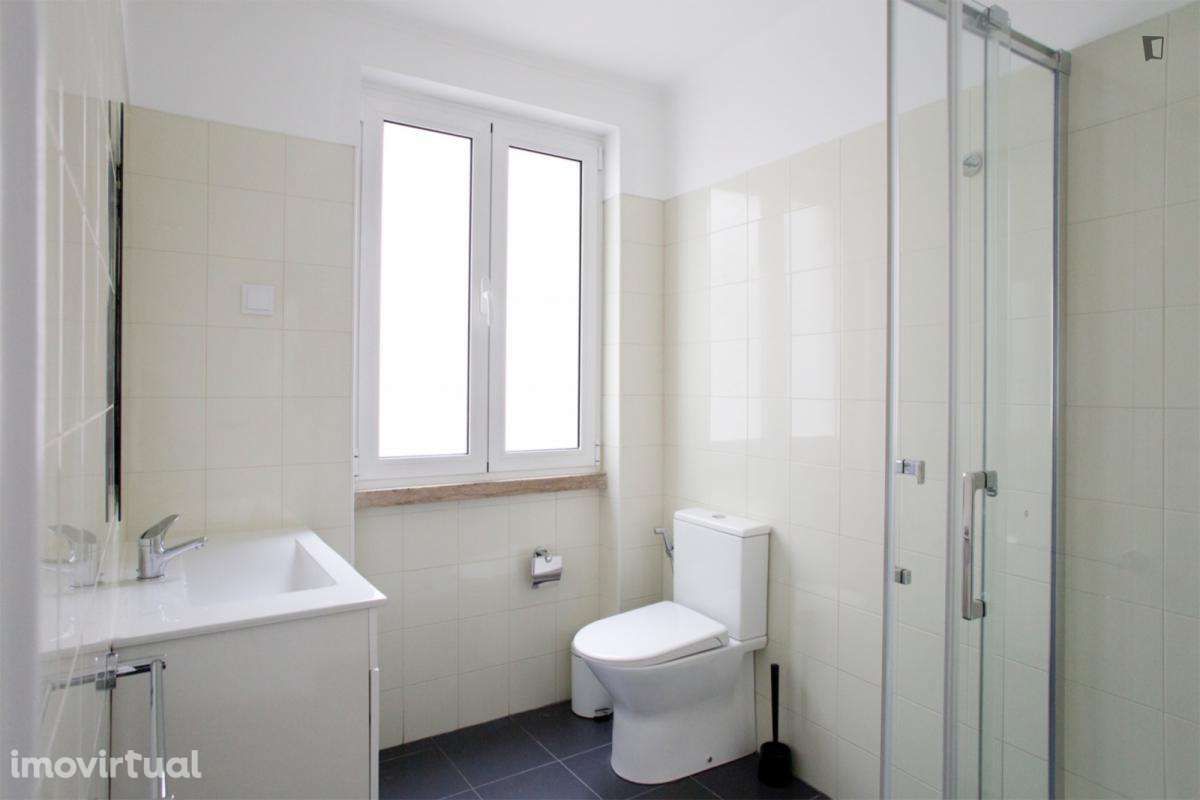 Quarto - localizado em Santa Apolónia Lisbon - Grande imagem: 2/9