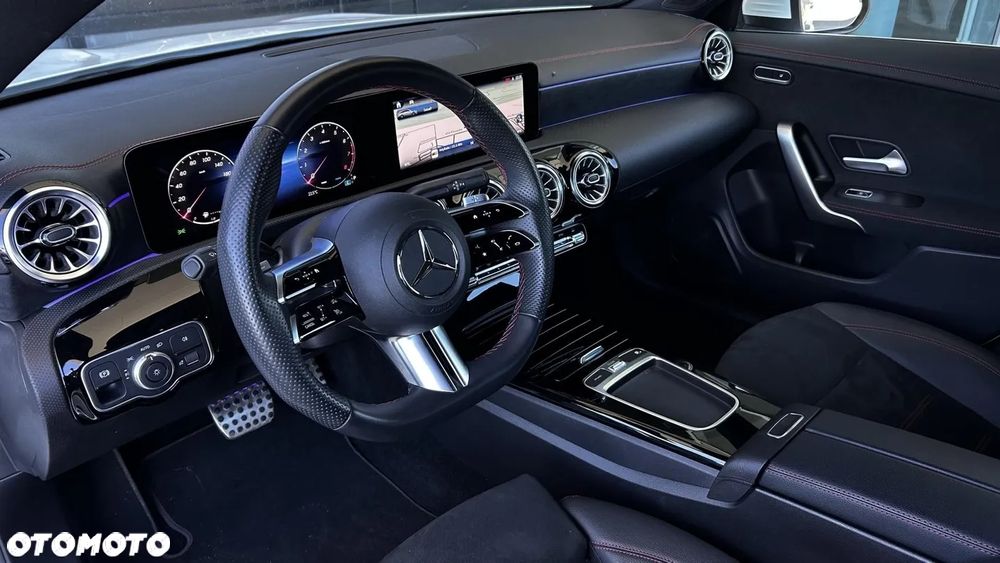 Mercedes-Benz CLA 200 AMG Line 7G-DCT - 6