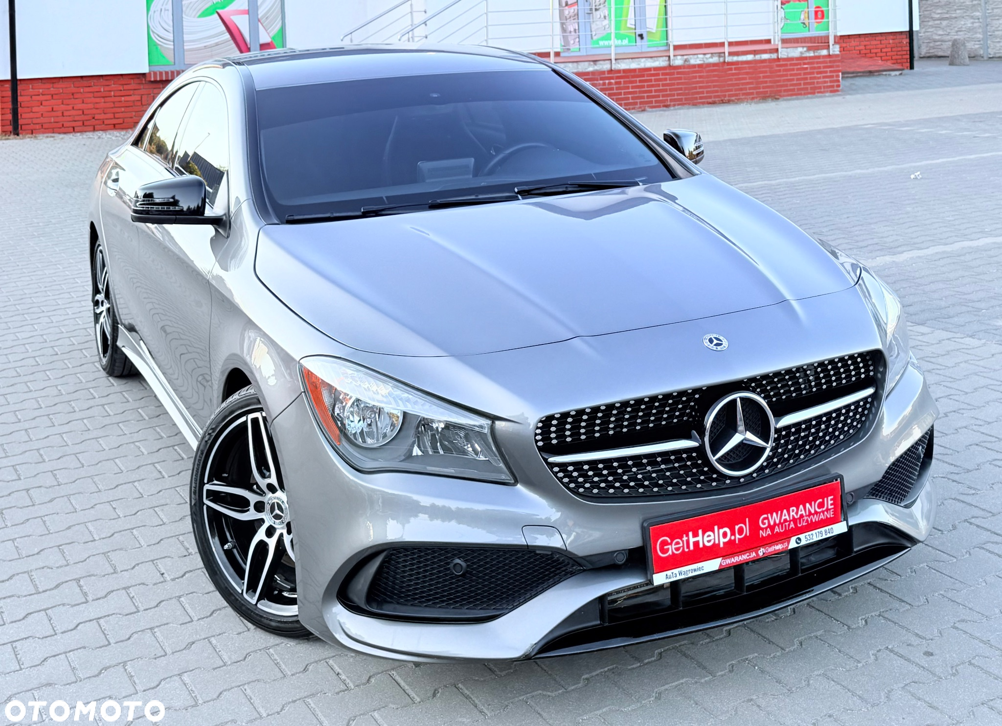 Mercedes-Benz CLA 250 4-Matic AMG Line - 3