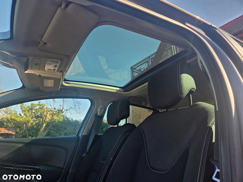 Renault Clio 1.2 16V 75 Expression - 6