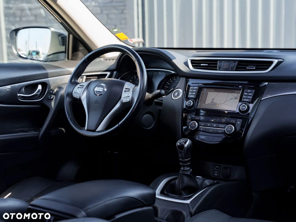 Nissan X-Trail 1.6 DIG-T Tekna - 22