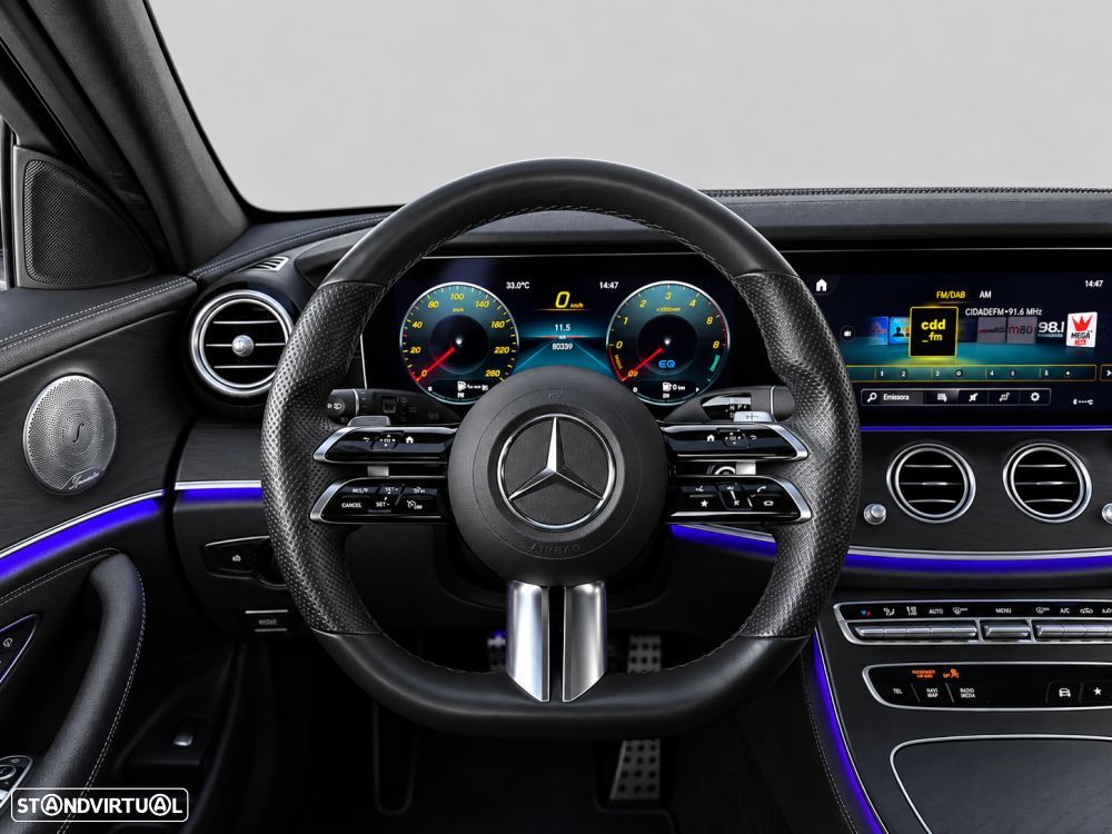 Mercedes-Benz E 300 de 4Matic 9G-TRONIC AMG Line - 14