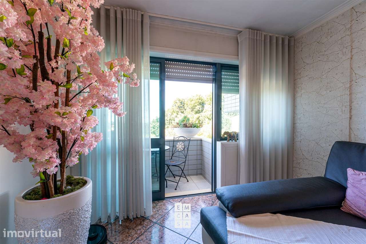 Apartamento T2 Venda em Arrifana,Santa Maria da Feira - Grande imagem: 2/25