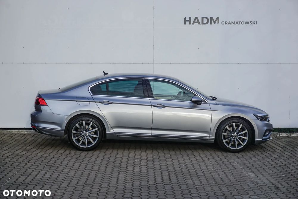 Volkswagen Passat 2.0 TSI 4Mot Elegance DSG - 9