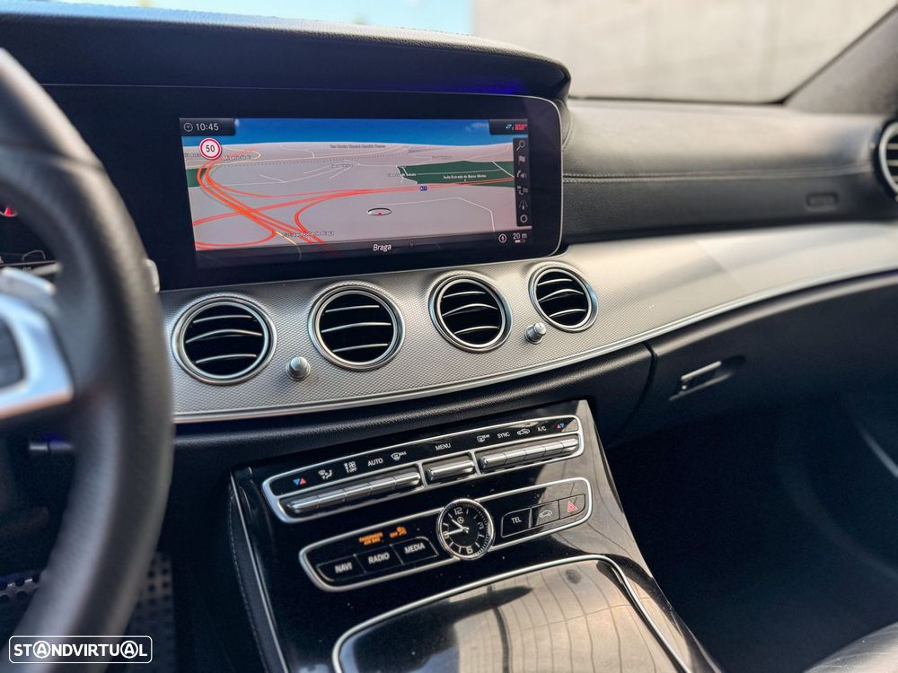 Mercedes-Benz E 220 d AMG Line - 33