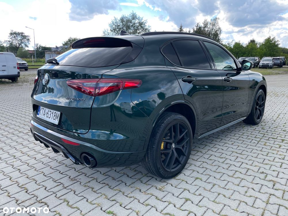 Alfa Romeo Stelvio 2.0 Turbo Veloce Q4 - 5