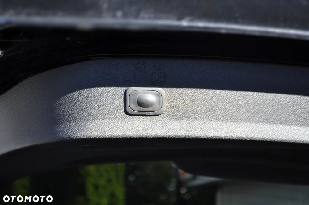 Ford Kuga 1.6 EcoBoost FWD Titanium ASS - 37