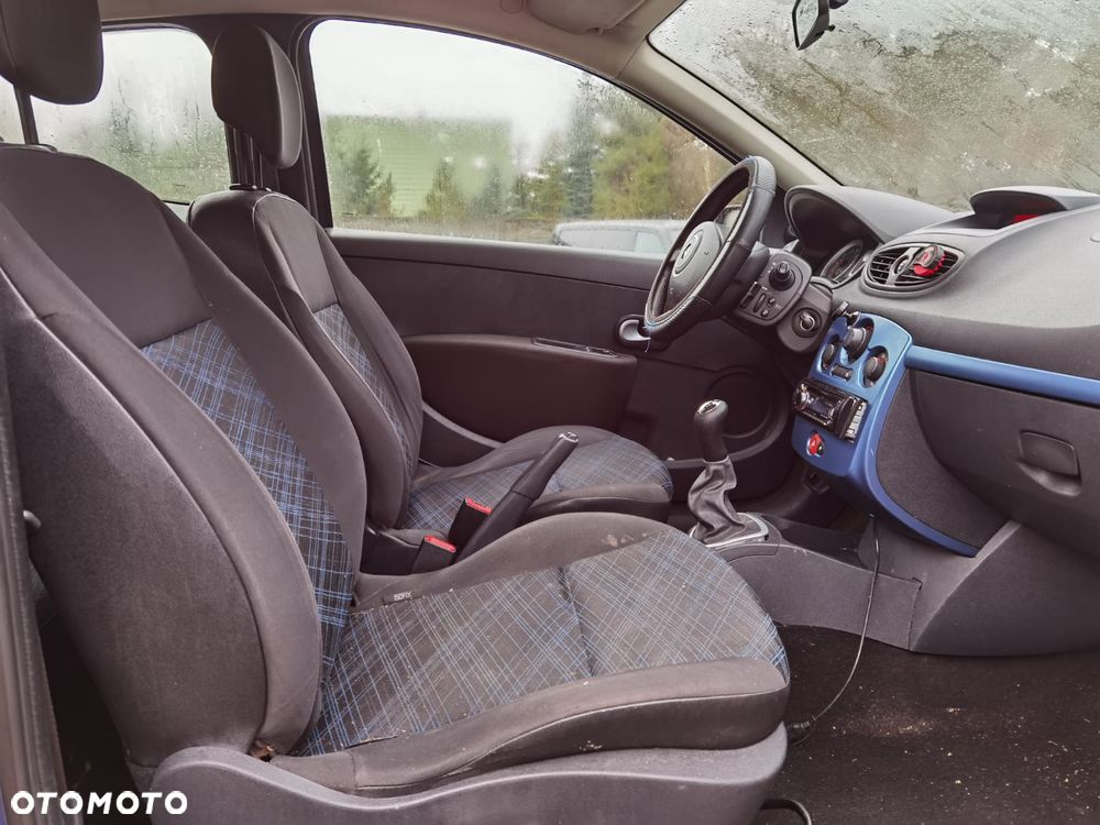 Renault Clio 1.2 16V 75 Dynamique - 6