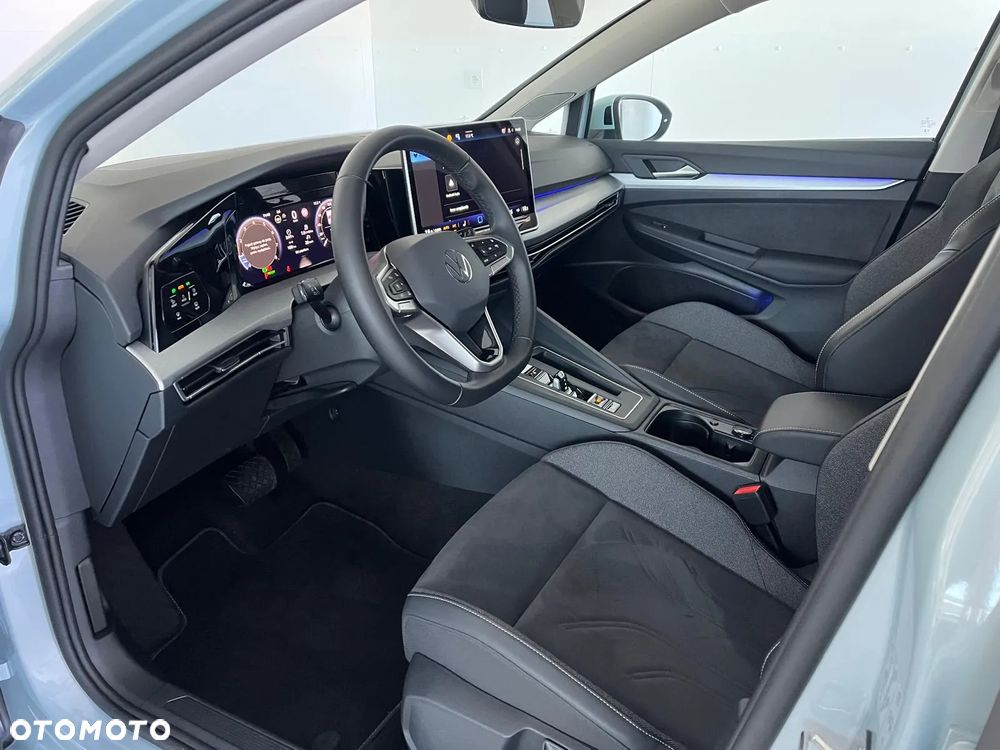 Volkswagen Golf - 15