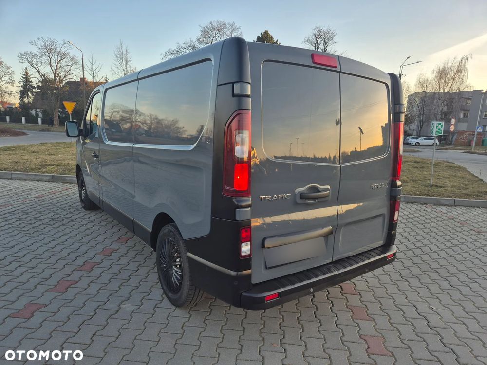 Renault Trafic - 7