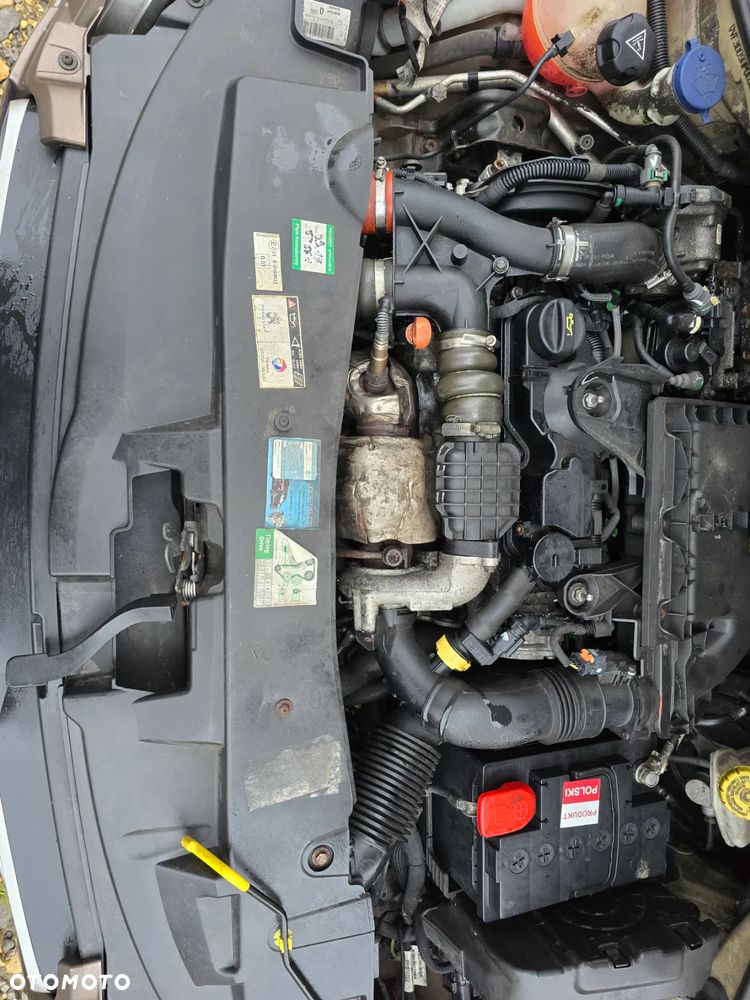 Peugeot 301 1.6 HDi Active - 28