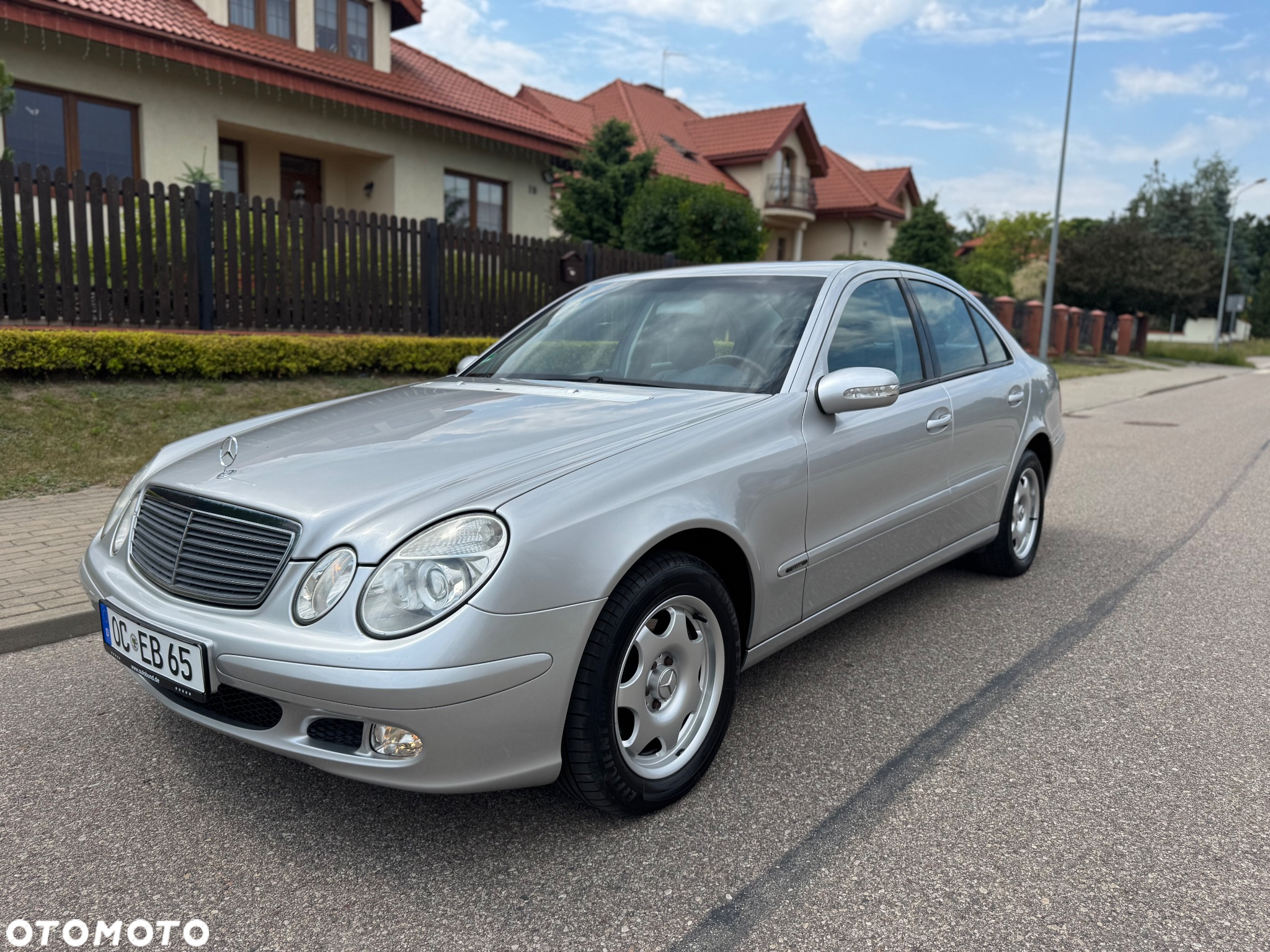 Mercedes-Benz Klasa E 200 Kompressor Classic - 9