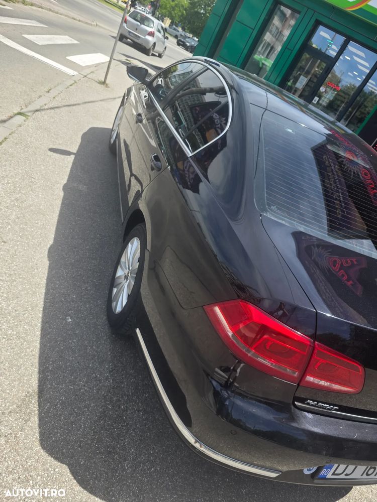 Volkswagen Passat 1.6 TDI BlueMotion Technology Comfortline - 2