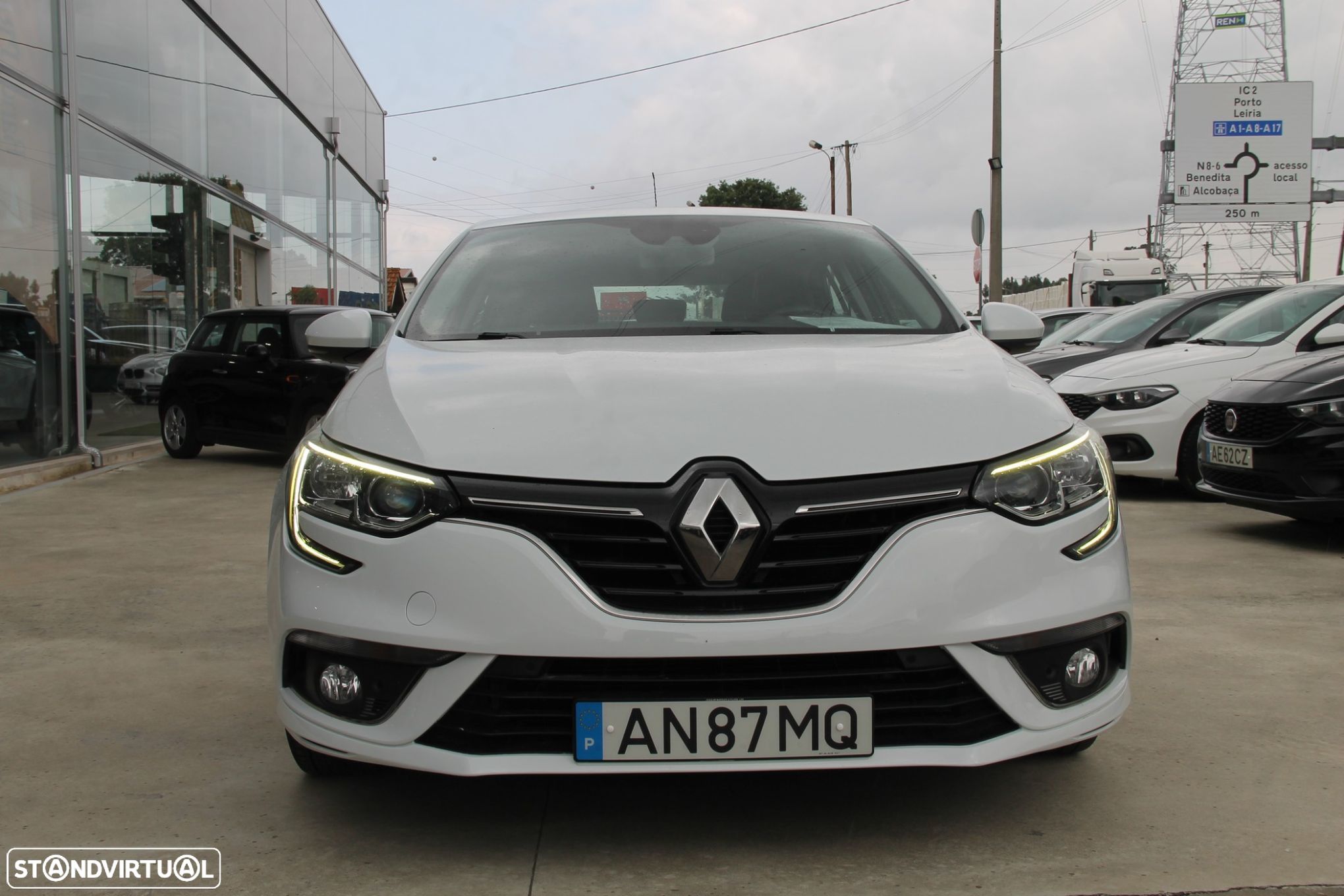 Renault Mégane 1.5 Blue dCi Zen - 1