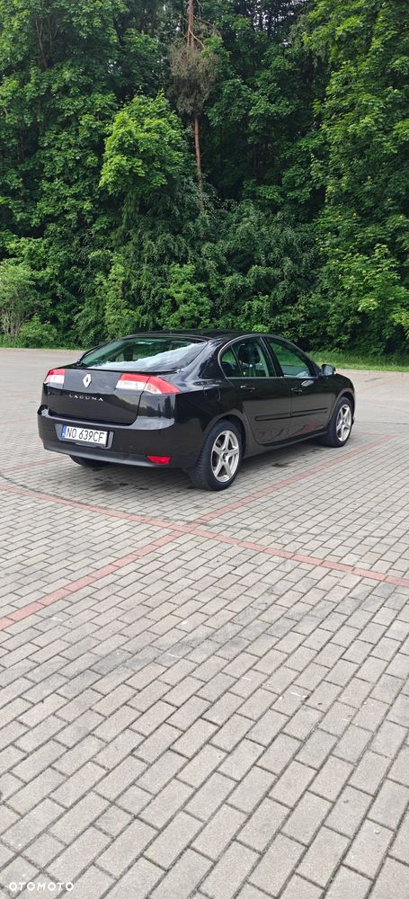 Renault Laguna 2.0 Authentique - 9