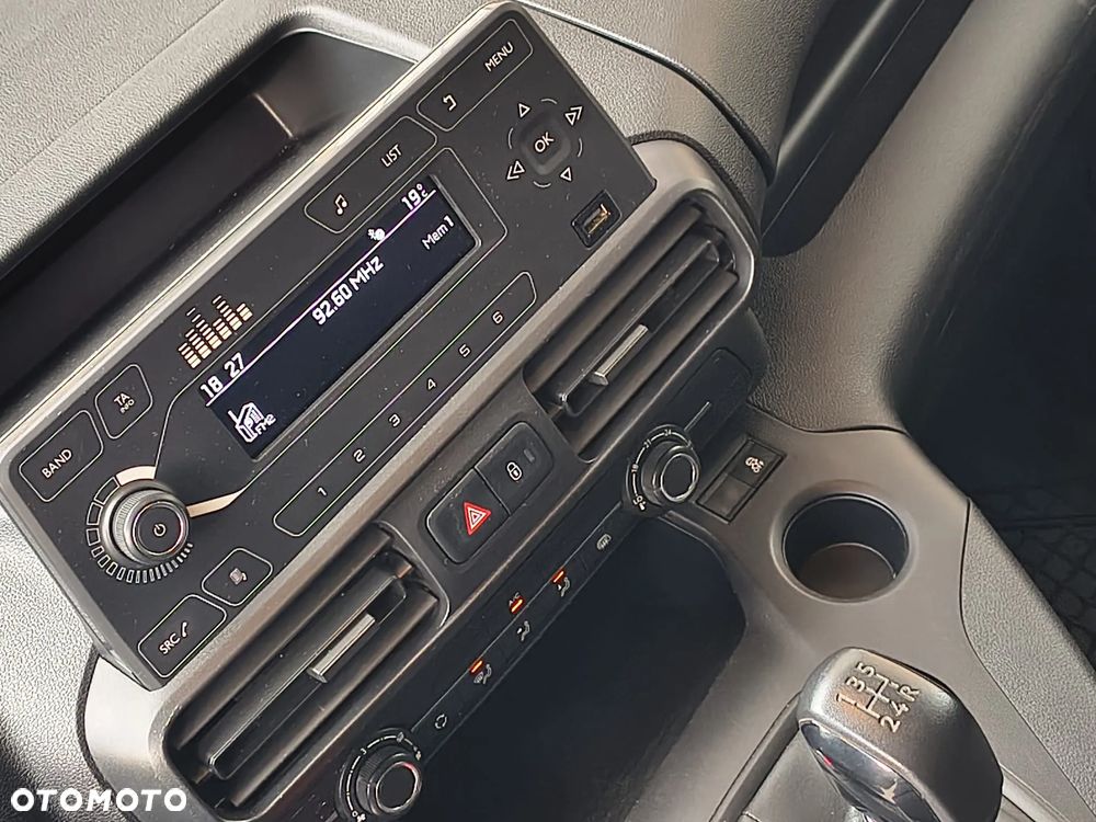 Peugeot PARTNER ProAce CITY Kangoo Express Berlingo pro ace - 35