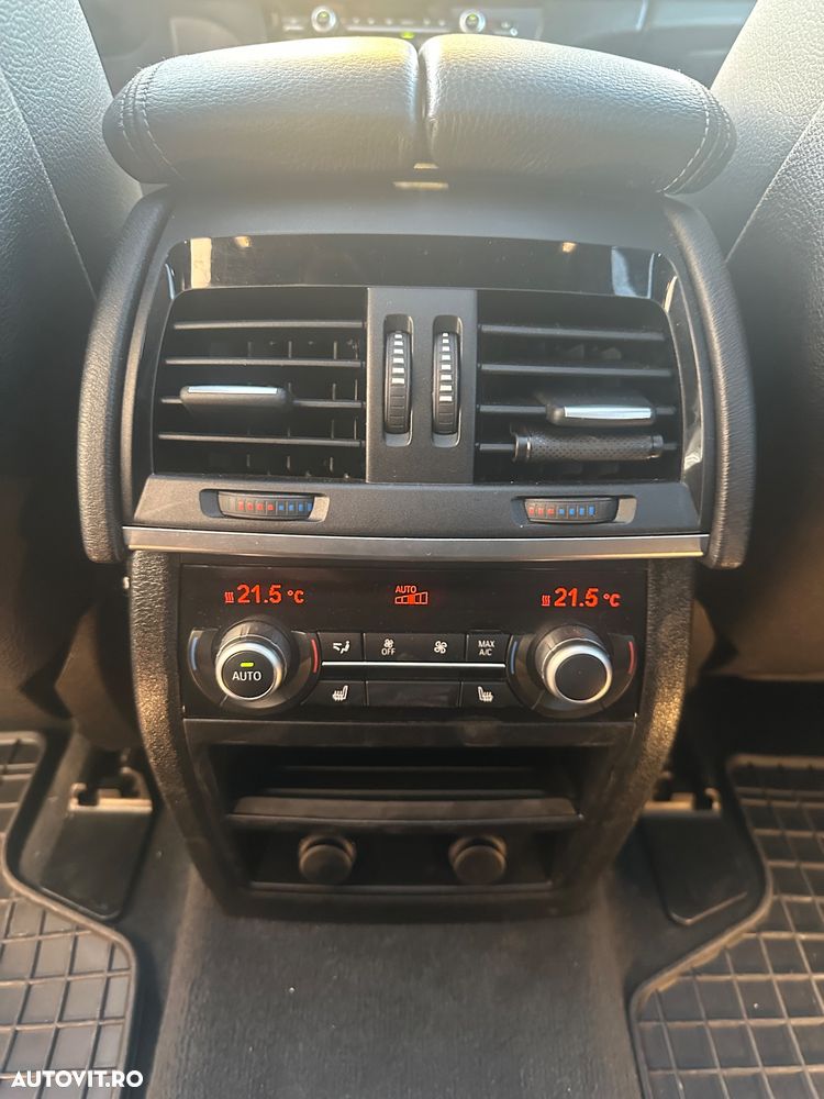 BMW X5 xDrive30d - 23