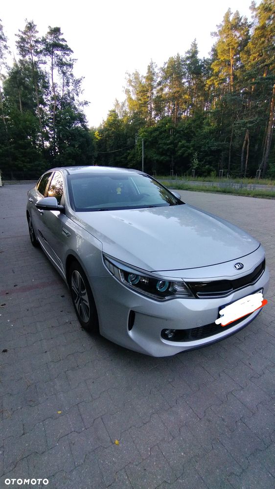 Kia K5 - 1