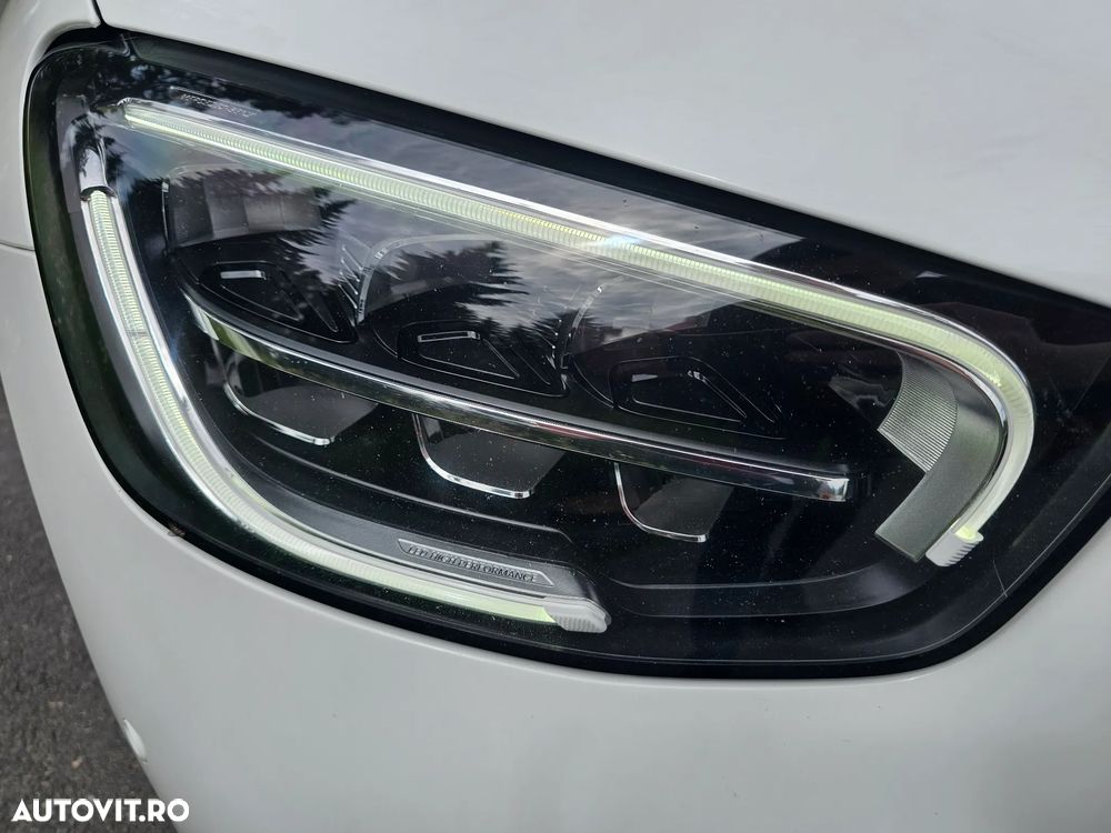 Mercedes-Benz GLC Coupe 200 MHEV - 8