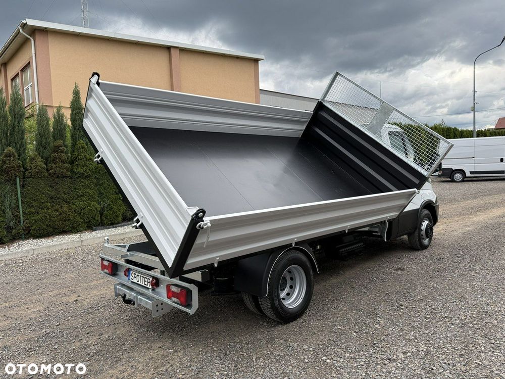 Iveco 70C18 - 18