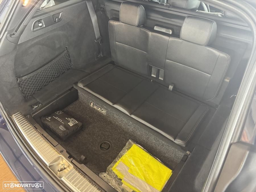 Mercedes-Benz E 220 d AMG 7L - 31