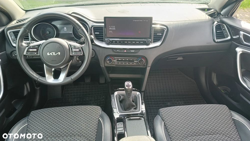 Kia XCeed 1.5 T-GDI L - 17