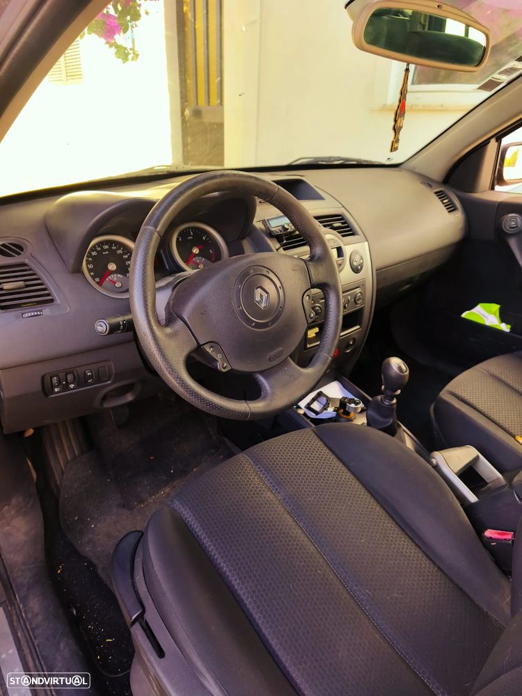 Renault Mégane Break 1.5 dCi Dynamique - 3