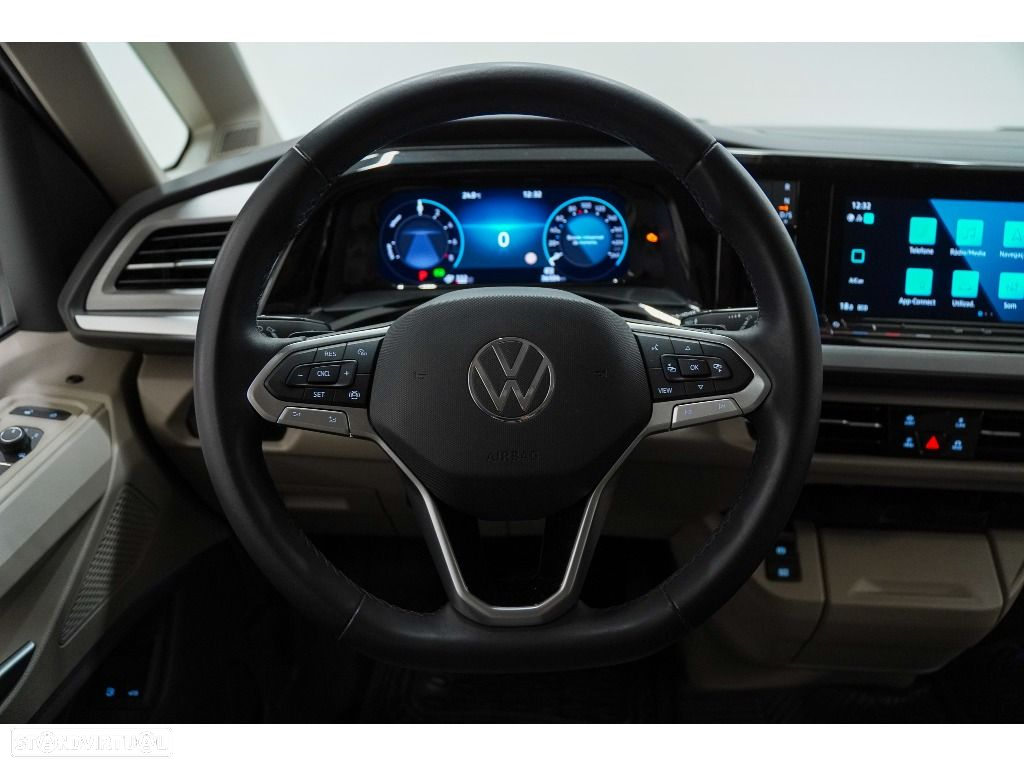 VW Multivan - 27